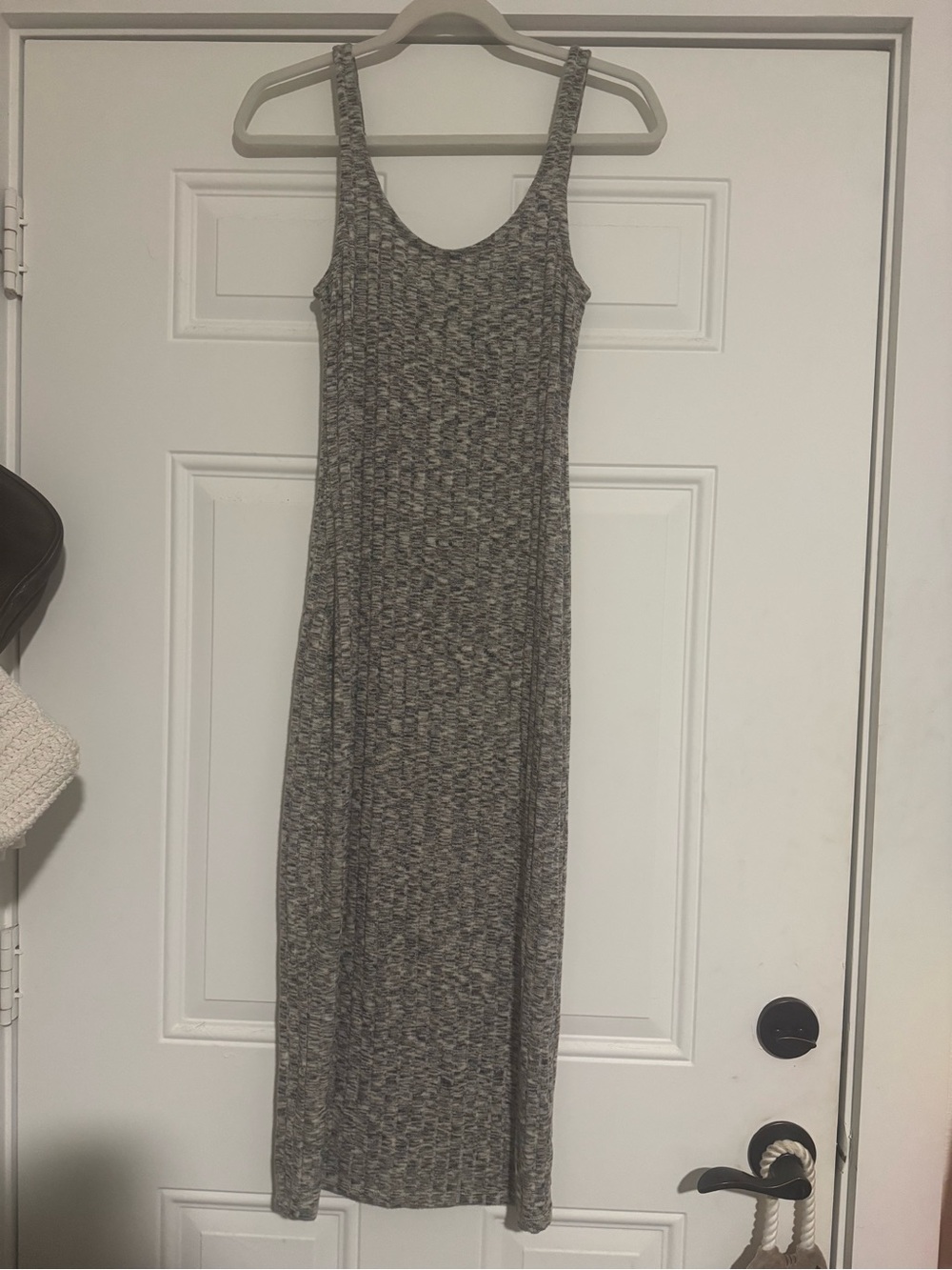 Billabong Gray Ribbed Scoop-Neck dress